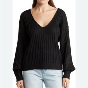 Melrose and Market Black V-Neck Sweater
